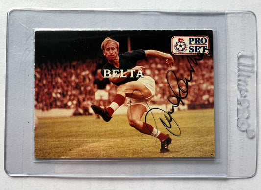 Bobby Charlton sigbed football card PSA