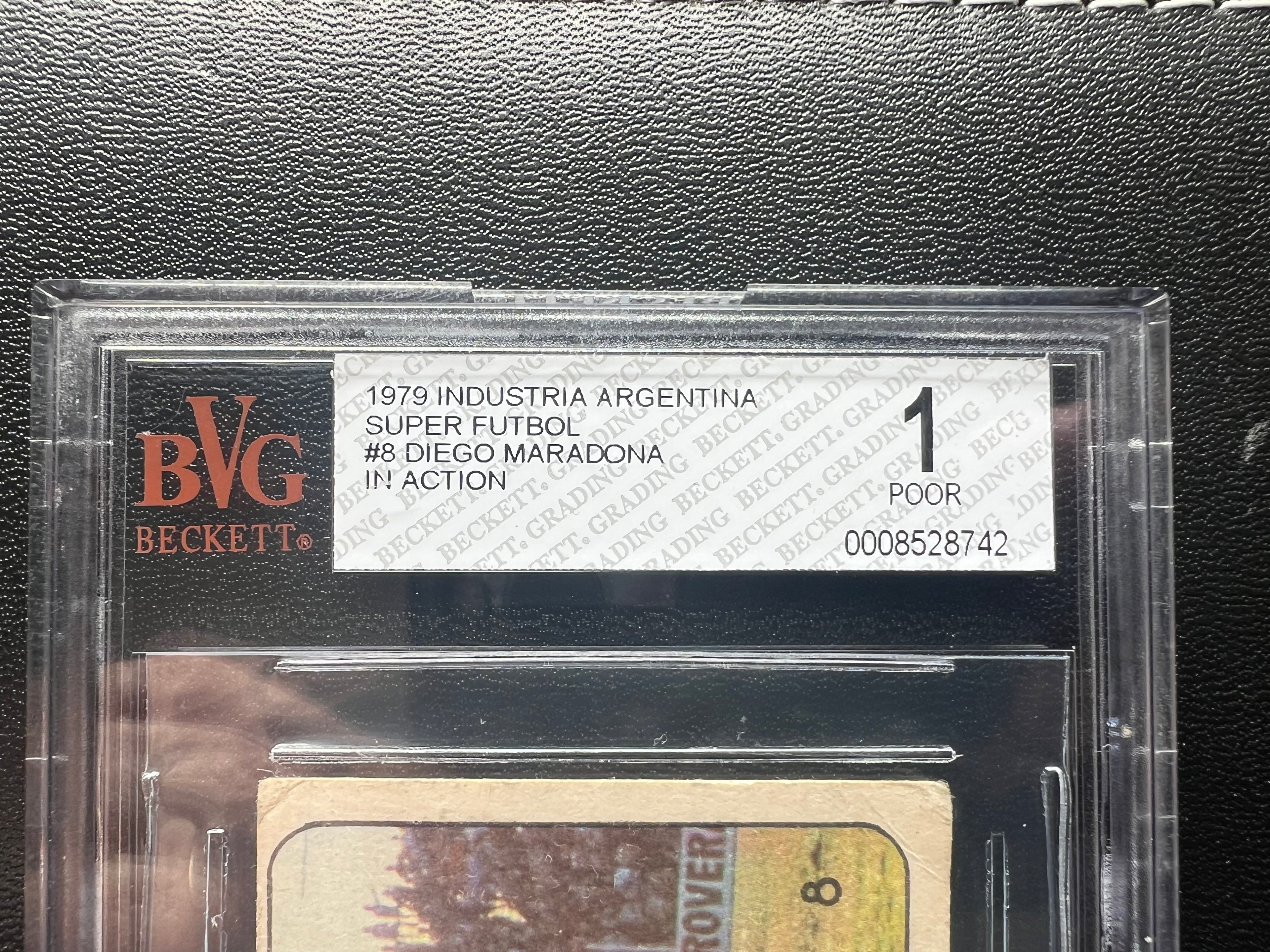 1979 | Maradona | Industria Argentina Super Futbol #8 | In Action | Rookie